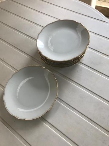 Assiettes en porcelaine "Bavaria Schirnding" beschikbaar voor biedingen