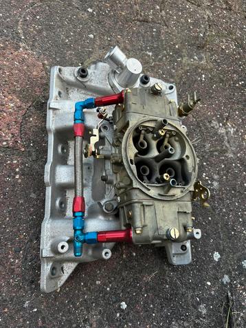 Carburateur V8 beschikbaar voor biedingen