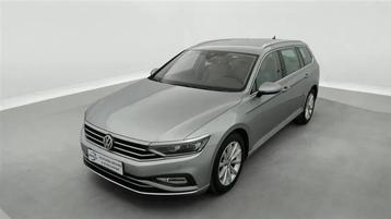 Volkswagen Passat Variant 1.5 TSI Elegance Navi / Led / PDC  beschikbaar voor biedingen