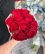 Verse rode rozen bloemen 10 rozen €10, Ophalen, Zo goed als nieuw