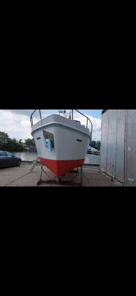 Yacht bateau norma a vendre très bonne état moteur nickel .., Watersport en Boten, Motorboten en Motorjachten, Zo goed als nieuw