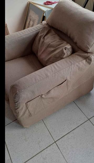 Relax zetel  beschikbaar voor biedingen