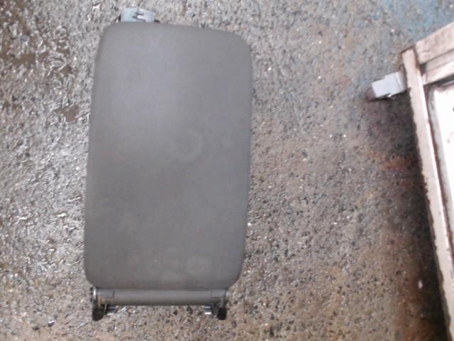 Accoudoir de VW Golf 6 2008 - 2013 LP/15300, Autos : Pièces & Accessoires, Habitacle & Garnissage, Volkswagen, Utilisé, Enlèvement ou Envoi