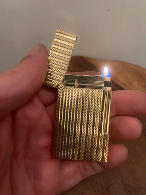 S.T. Dupont Ligne 2 Large Gouden Aansteker  Originele S.T., Verzamelen, Overige Verzamelen, Ophalen of Verzenden