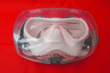 Masque Mission Midi Blanc beschikbaar voor biedingen