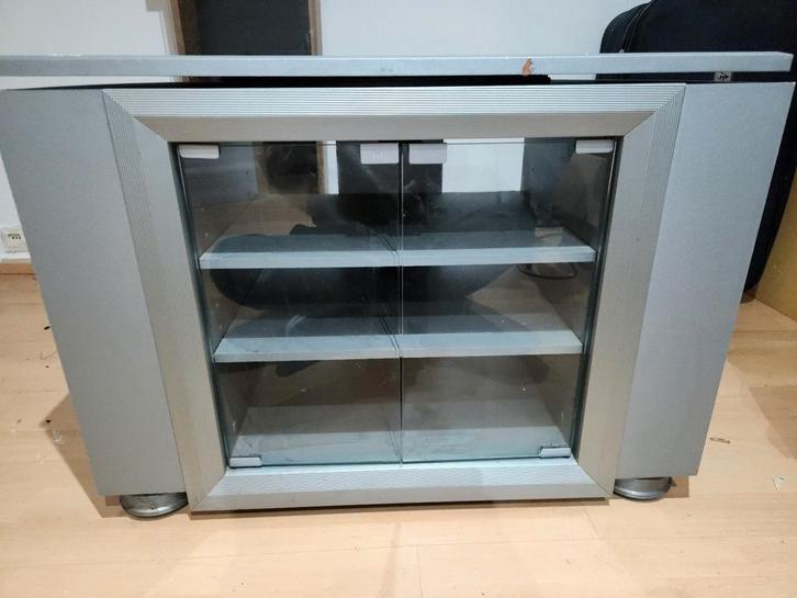 Meuble TV avec vitrine + tablette qui tourne 360 degrés, TV, Hi-fi & Vidéo, TV, Hi-fi & Vidéo Autre, Utilisé, Enlèvement ou Envoi