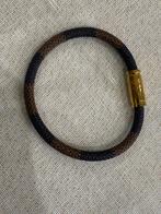 Bracelet Louis Vuitton cordon monogramme marron, Neuf, Enlèvement ou Envoi, Or, Avec strass