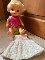 Speelgoedpop met potje en kleedjes, Kinderen en Baby's, Speelgoed | Poppen, Ophalen, Zo goed als nieuw