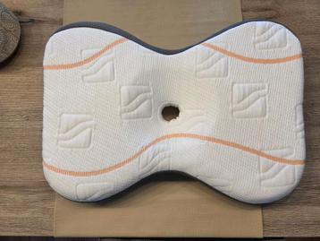 Athletic Pillow M line beschikbaar voor biedingen