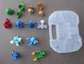 Set van 12 stuks Bakugan + 26 BakuCore + Opbergdoos  beschikbaar voor biedingen