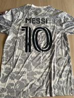 Voetbalshirt Inter Miami met naam Messi, Sports & Fitness, Football, Accessoires de club, Taille M, Enlèvement ou Envoi, Neuf