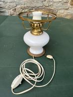 Lampvoeten met opaline, Huis en Inrichting, Ancien, Gebruikt, Ophalen of Verzenden, Glas