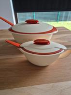 Tupperware iso duo 3,1l serveerkom + 550ml sauskom, Huis en Inrichting, Keuken | Tupperware, Ophalen, Nieuw, Crème, Schaal