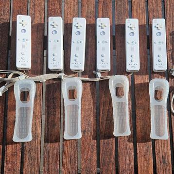 Nintendo Wii Motion Plus Controllers beschikbaar voor biedingen