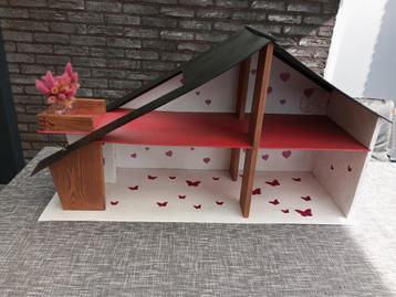 vintage poppenhuis in hout VERO HAUS ERIKA beschikbaar voor biedingen