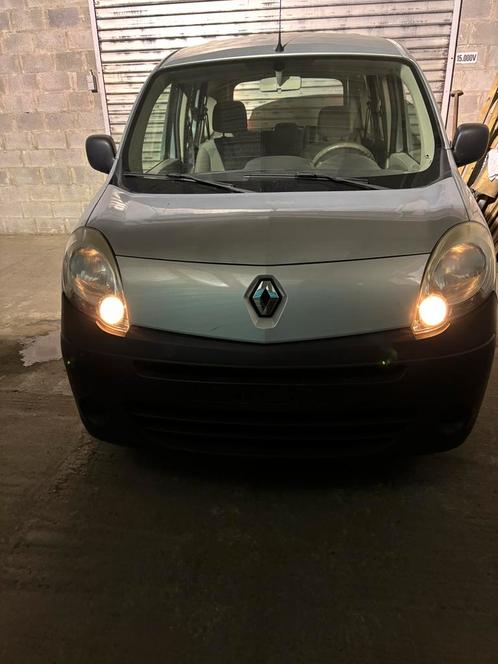 Renault kangoo 15 dci 2008 a reparer!!!, Auto's, Renault, Particulier, Kangoo, ABS, Airbags, Centrale vergrendeling, Elektrische ramen