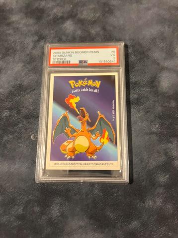 Charizard dunkin sticker beschikbaar voor biedingen