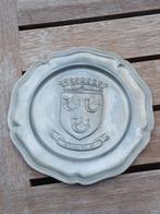 Tinnen bord, Ophalen