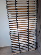 Set lattenbodem 90 cm + matras + matrasbeschermer, Ophalen, 90 cm, Eenpersoons, Zo goed als nieuw