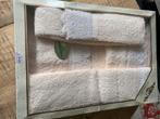 Badhanddoeken.., Huis en Inrichting, Badkamer | Badtextiel en Accessoires, Ophalen, Nieuw