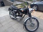 BSA  B40   350    1967, 12 t/m 35 kW, Naked bike, 350 cc, 1 cilinder