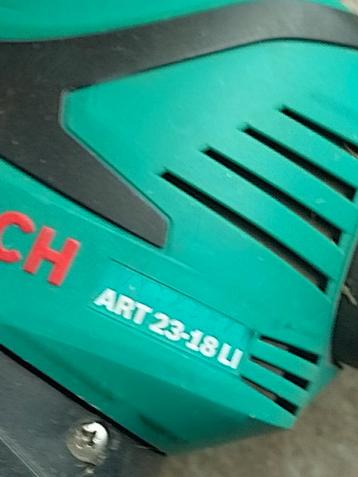 Gras trimmer, Tuin en Terras, Ophalen, Gebruikt, BOSH, Accu