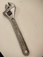 Engelse moersleutel., Enlèvement