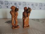 Statue 46 - Couple de petits vieux de couleur brun, Ophalen
