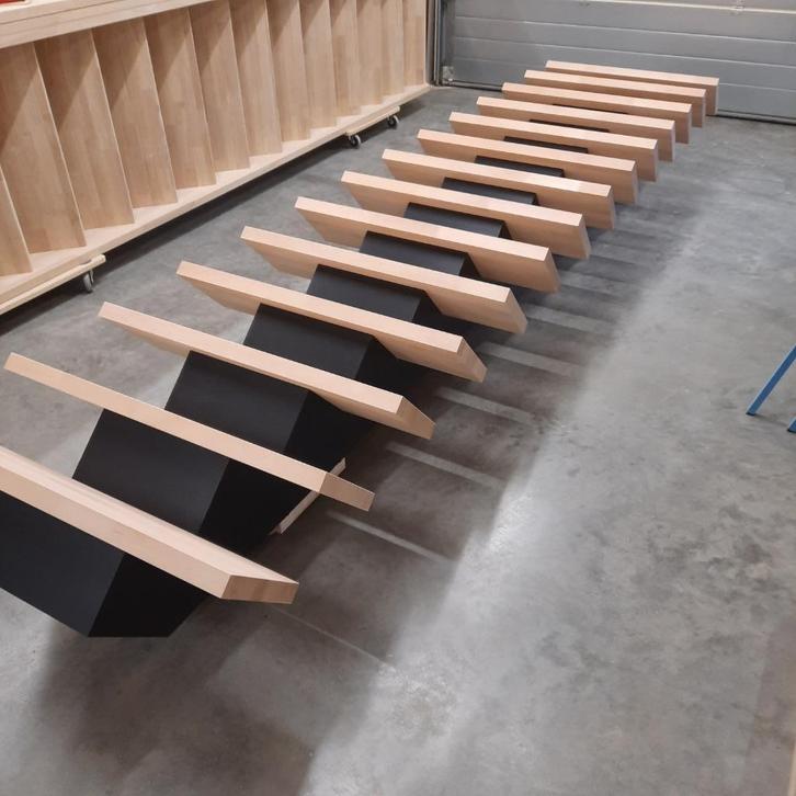 Trap, Doe-het-zelf en Bouw, Hout en Planken, Nieuw, Ophalen