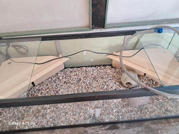 Aquarium voor schildpadden, Enlèvement, Comme neuf