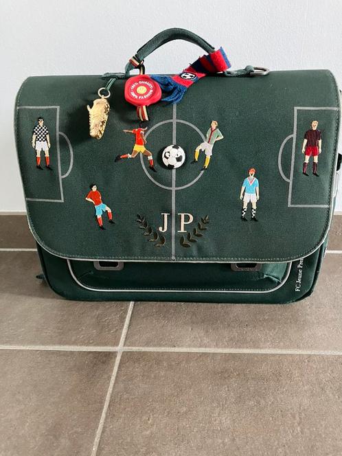 Jeune premier boekentas midi fc jeune premier, Handtassen en Accessoires, Tassen | Reistassen en Weekendtassen, Zo goed als nieuw