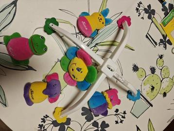 Hanger met diertjes voor muziekmobiel beschikbaar voor biedingen