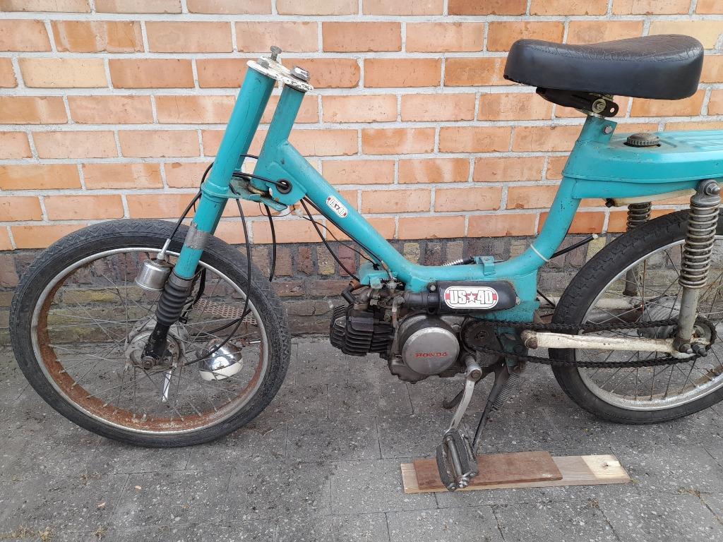 ② PF50 Honda Amigo kader met GVA motor enz onderdelen Novio