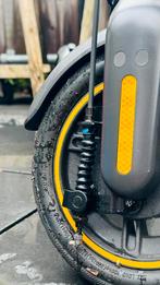Ninebot MAX G30  - 95km gereden, Caravans en Kamperen, Luchtpompen, Ophalen, Zo goed als nieuw