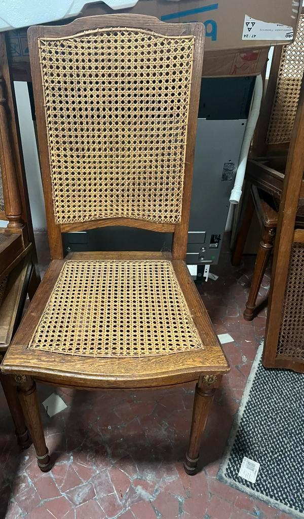 Zeer oude stoelen met stokstok x6, Antiek en Kunst, Antiek | Meubels | Stoelen en Sofa's, Ophalen