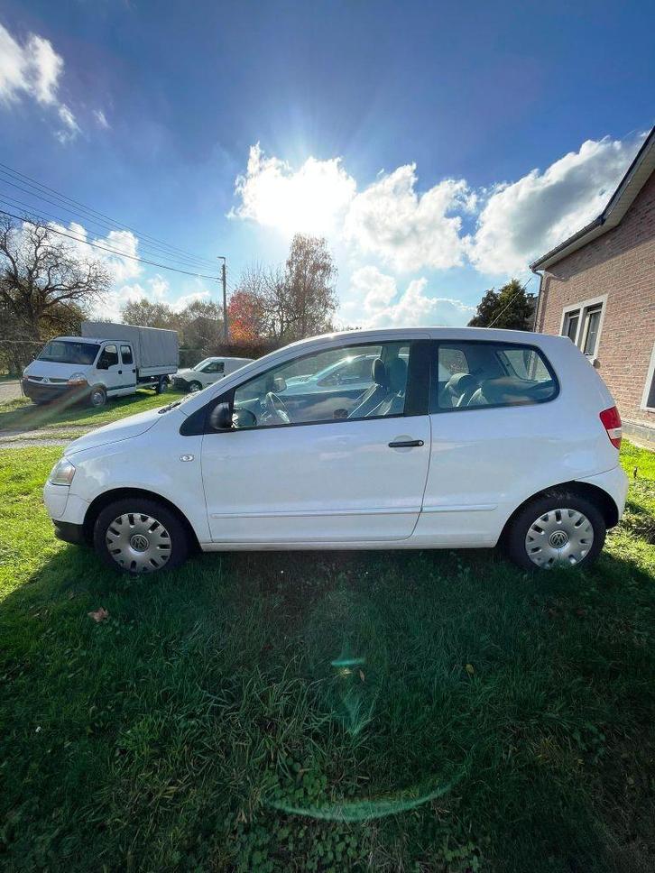 VW Polo Fox, Auto's, Volkswagen, Particulier, Fox, Benzine, Euro 4, Berline, 3 deurs, Handgeschakeld, Wit, Grijs, Stof, Ophalen