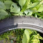 Bridgestone potanza 235/35R19 91Y, Autos : Pièces & Accessoires, Pneus & Jantes, Pneu(s), 235 mm, Véhicule de tourisme, Pneus été
