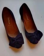 Donkerpaarse pumps van Voltan nubuck T. 38, Pumps, Overige kleuren, Voltan, Ophalen of Verzenden