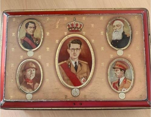 Oude blikken doos koningen van België, Verzamelen, Koningshuis en Royalty, Gebruikt, Ophalen of Verzenden