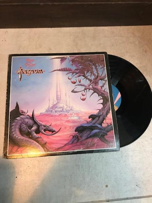 Magnum - Chase The Dragon - Vinyl, Cd's en Dvd's, Vinyl | Hardrock en Metal, Zo goed als nieuw, Ophalen of Verzenden
