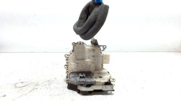 PORTIERVANGER CV ELEKTR. RECHTS VOOR Audi A1 (8X1 / 8XK) beschikbaar voor biedingen