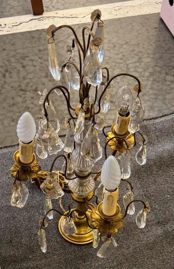 Paire de girandoles et luste baccarat beschikbaar voor biedingen