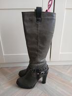 Os taille 38, Enlèvement