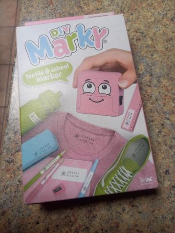 Stempel set beschikbaar voor biedingen