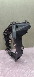 MV Agusta linker en rechter framehouders B5642 en B5643, Motoren, Ophalen of Verzenden