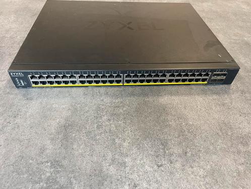 Zyxel XGS1930-52HP Gigabit PoE Switch, Computers en Software, Netwerk switches, Refurbished, Ophalen