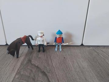 Lot oude playmobil  beschikbaar voor biedingen