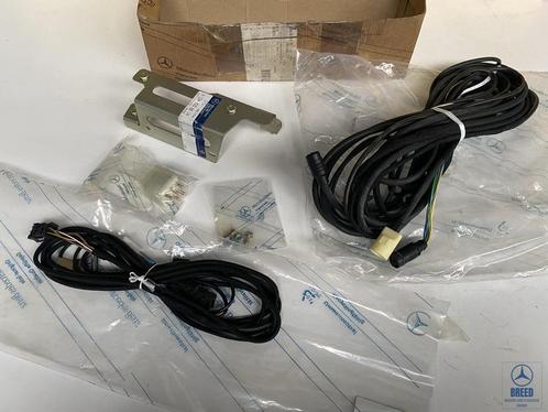 NOS inbouwmateriaal comfortschakeling Mercedes-Benz W124, Auto-onderdelen, Elektronica en Kabels, Mercedes-Benz, Nieuw, Ophalen of Verzenden