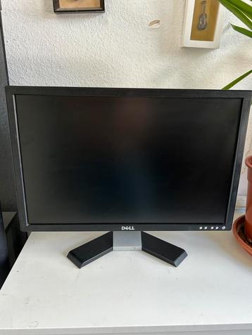 Dell monitor beschikbaar voor biedingen