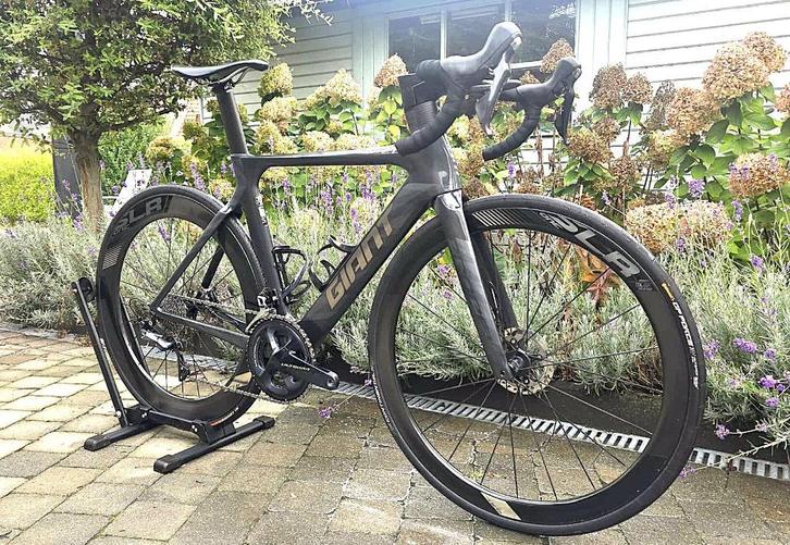 Giant Propel ADV. 1 Ultegra Disc + Carbon Wheels, Sport en Fitness, Wielrennen, Zo goed als nieuw, Ophalen